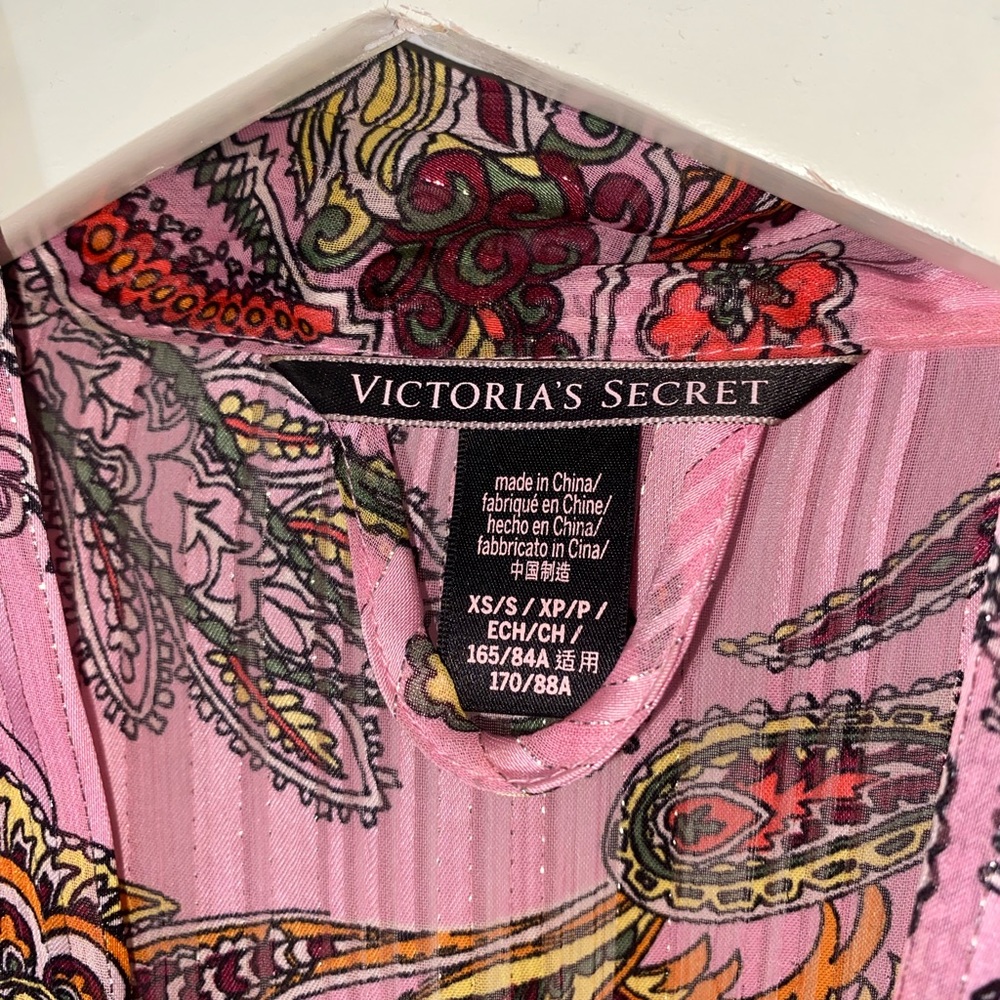 Victoria’s Secret Robe - Picture 3 of 3